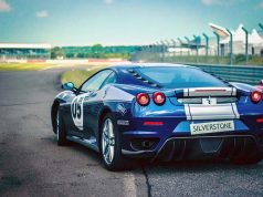 Rory Mcilroy just 4-putted for the second time in two days